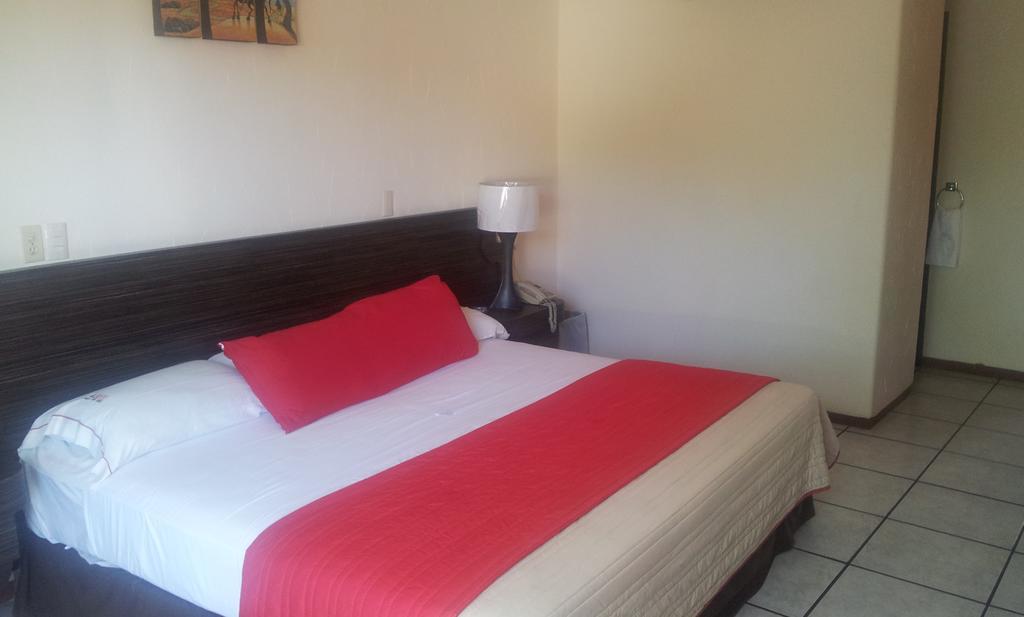 Hotel Real Del Sol كويرنافاكا المظهر الخارجي الصورة